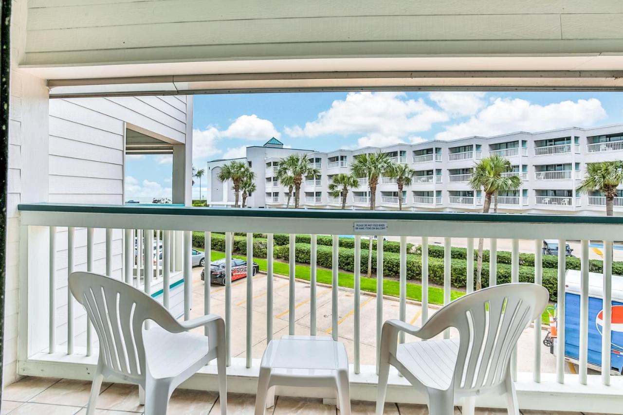 Casa Del Mar Beachfront Galveston Exterior photo